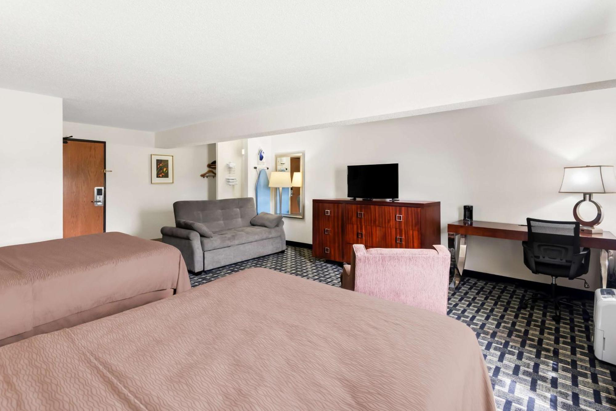 Surestay Hotel By Best Western Manchester Exterior photo